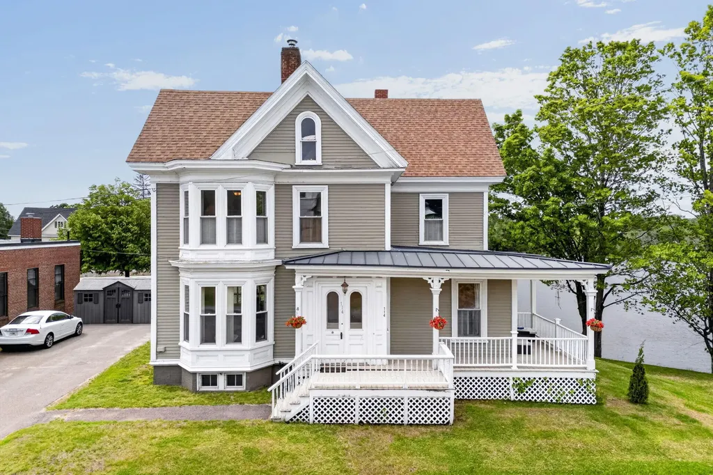 114 N Main Street Pittsfield ME 04967