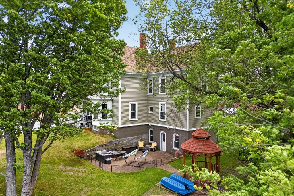 114 N Main Street Pittsfield ME 04967