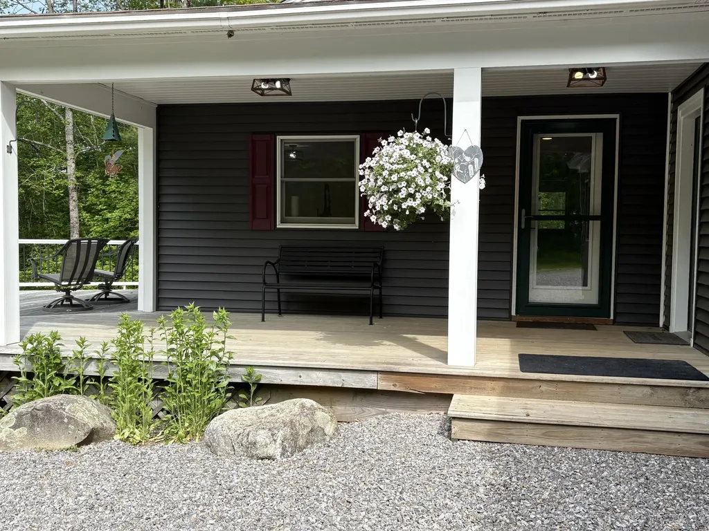 417 Searsmont Road Lincolnville ME 04849