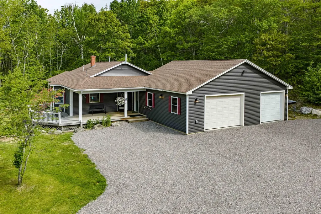 417 Searsmont Road Lincolnville ME 04849