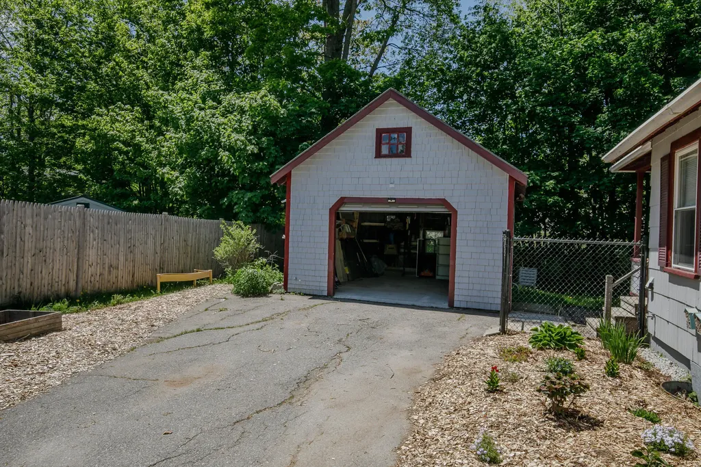 50 Hicks Road Augusta ME 04330