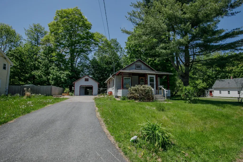 50 Hicks Road Augusta ME 04330