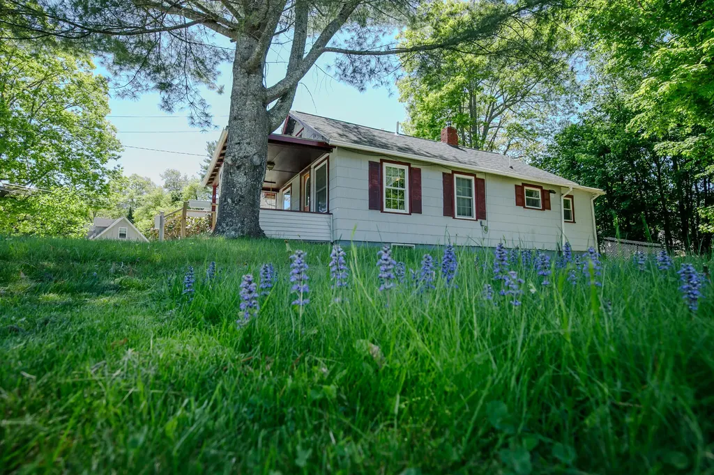 50 Hicks Road Augusta ME 04330