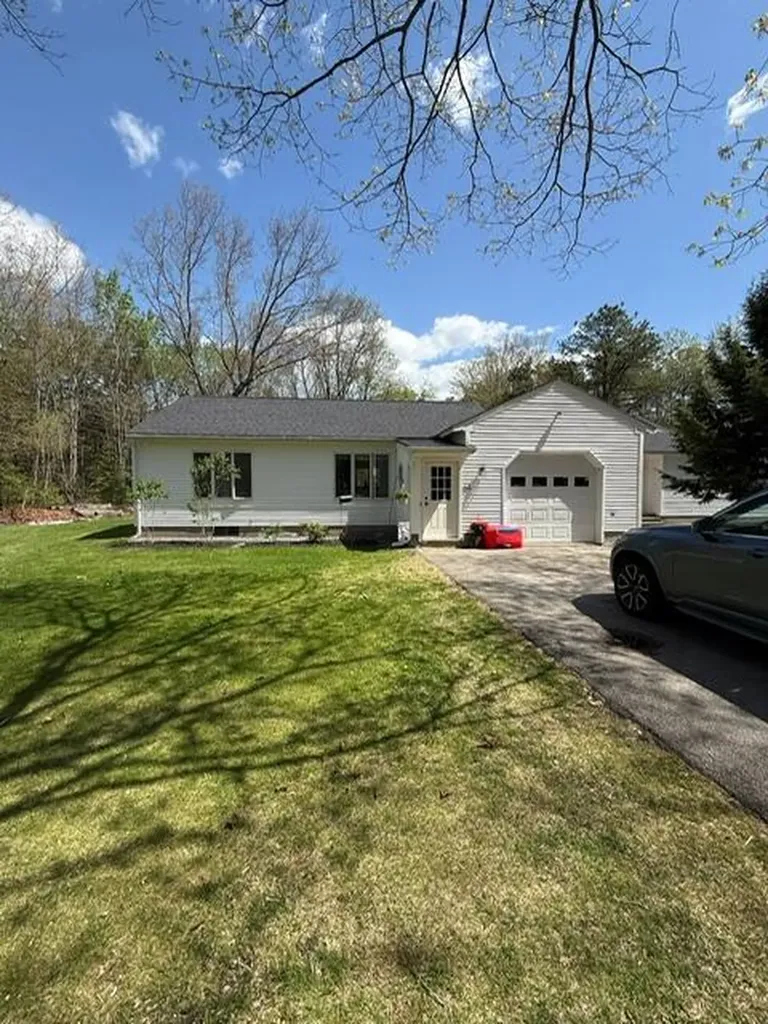 55 Blueberry Lane Gray ME 04039