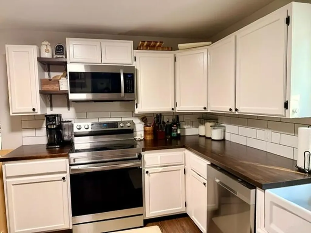 55 Blueberry Lane Gray ME 04039
