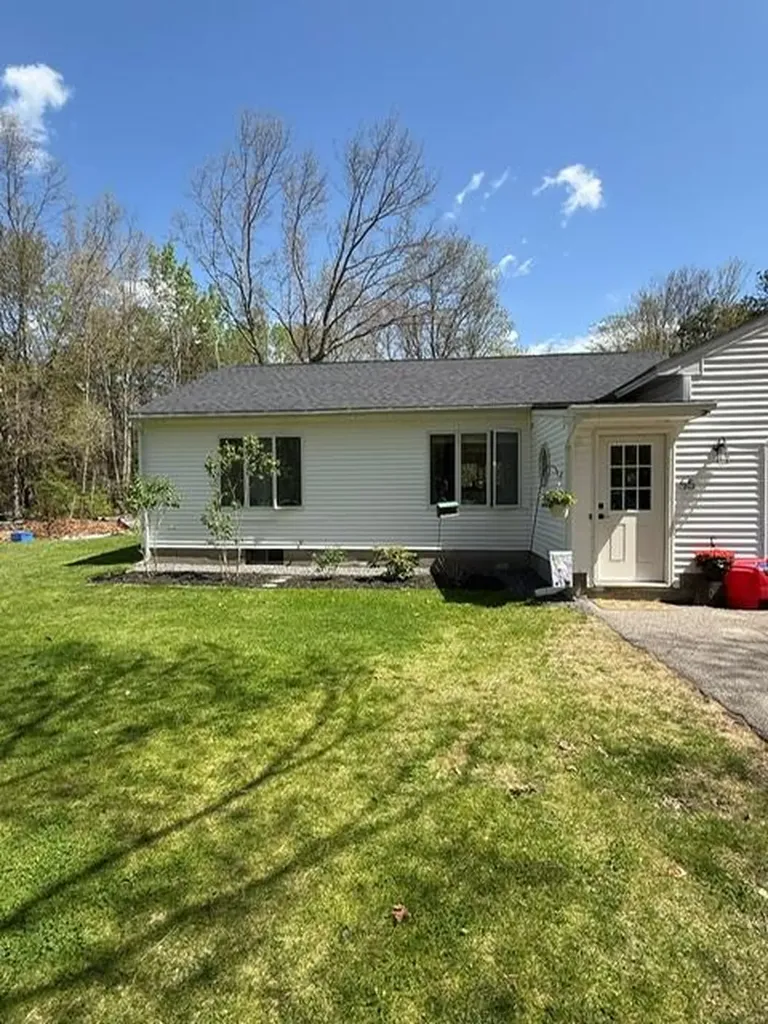 55 Blueberry Lane Gray ME 04039