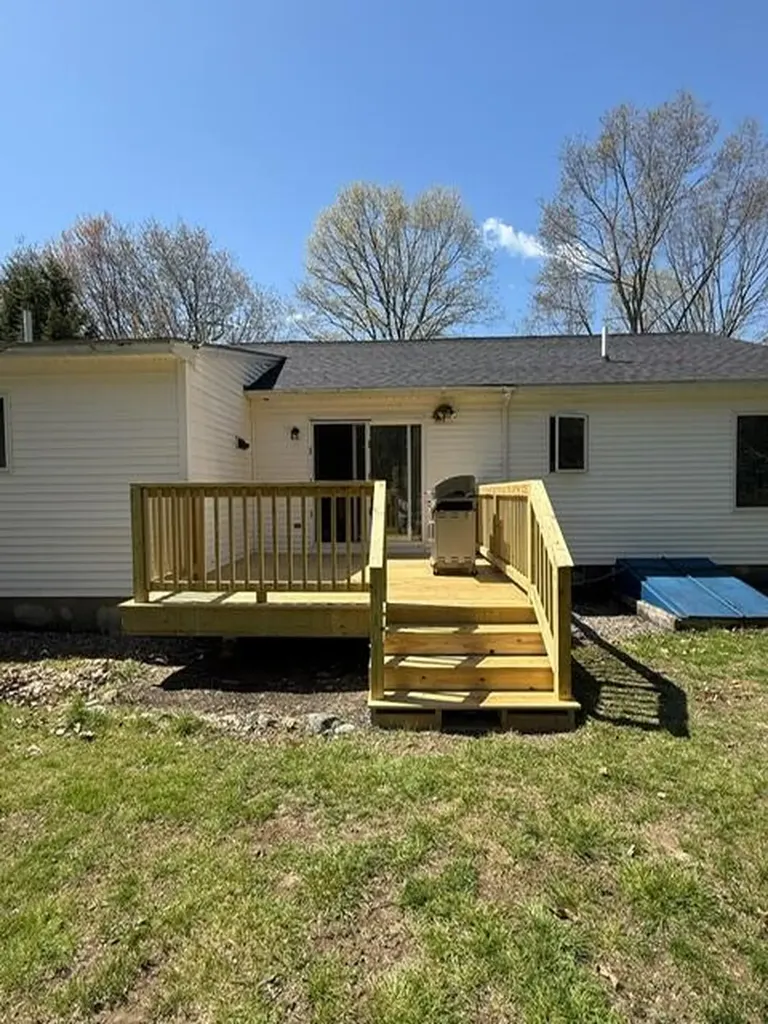 55 Blueberry Lane Gray ME 04039