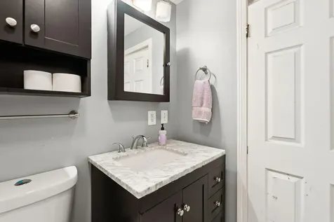 332 Portland Street Yarmouth ME 04096