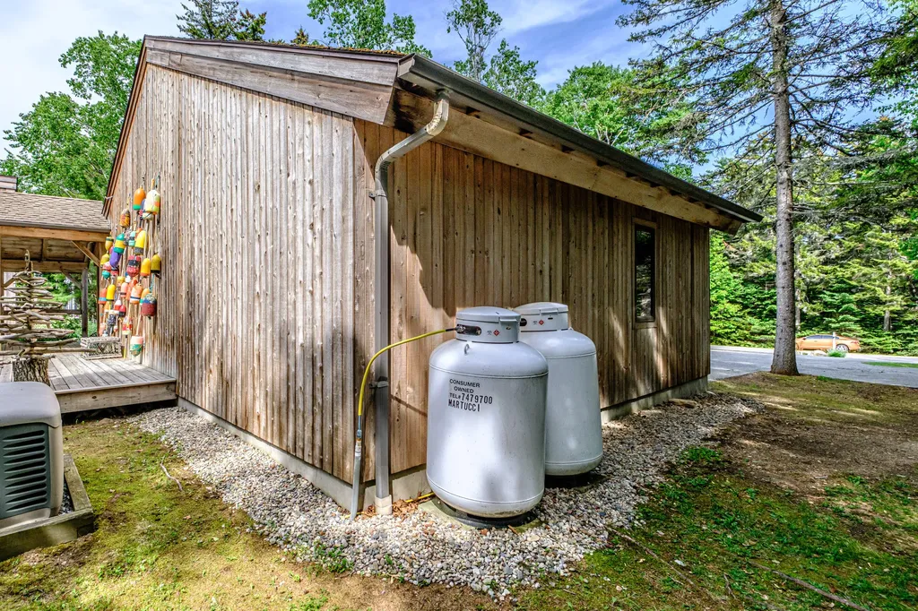 61 Dipper Cove Road Harpswell ME 04066