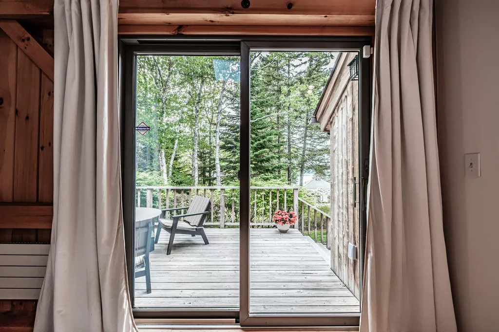 61 Dipper Cove Road Harpswell ME 04066