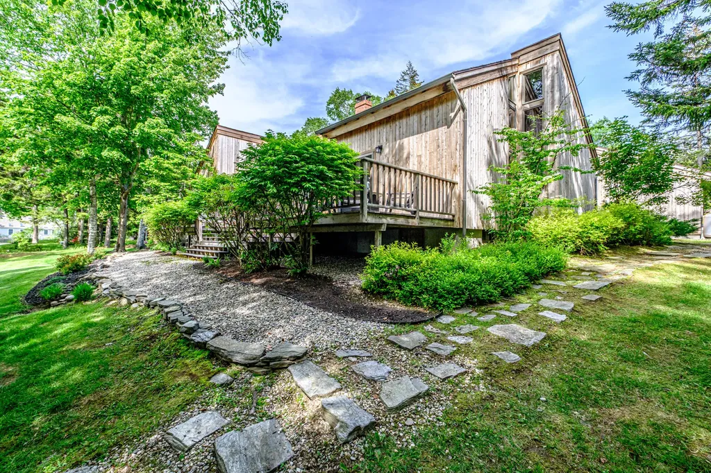 61 Dipper Cove Road Harpswell ME 04066