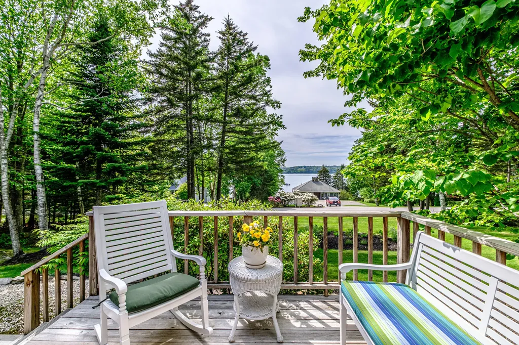 61 Dipper Cove Road Harpswell ME 04066