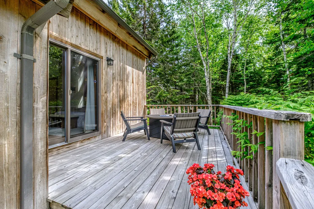 61 Dipper Cove Road Harpswell ME 04066