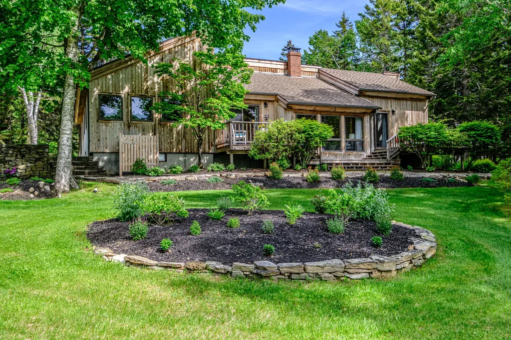 61 Dipper Cove Road Harpswell ME 04066