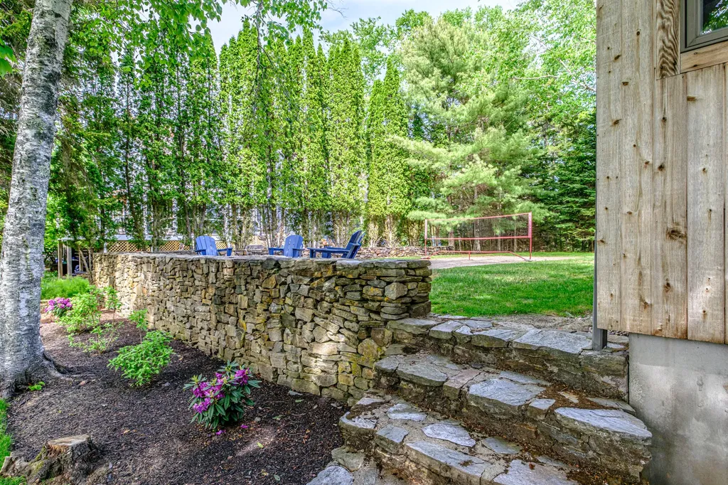 61 Dipper Cove Road Harpswell ME 04066