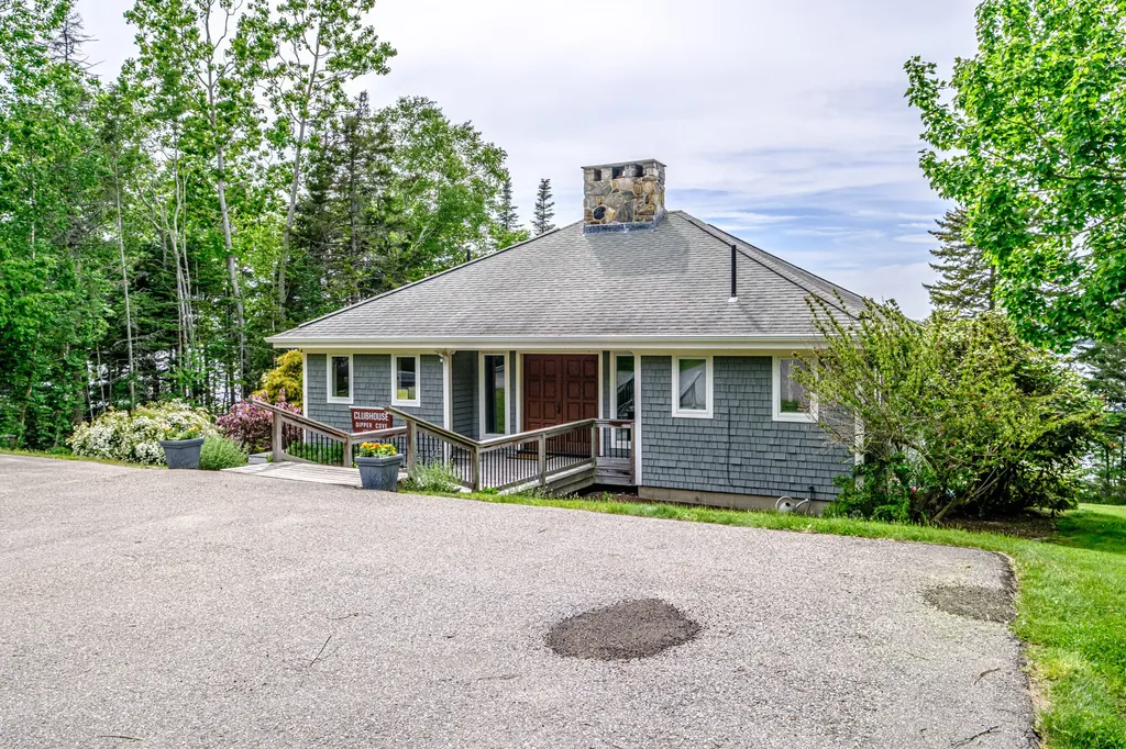 61 Dipper Cove Road Harpswell ME 04066