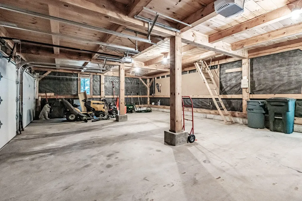 61 Dipper Cove Road Harpswell ME 04066