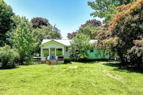 144 Highland Avenue Winthrop ME 04364