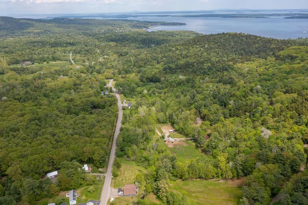 Lot 14 Beach Road Lincolnville ME 04849