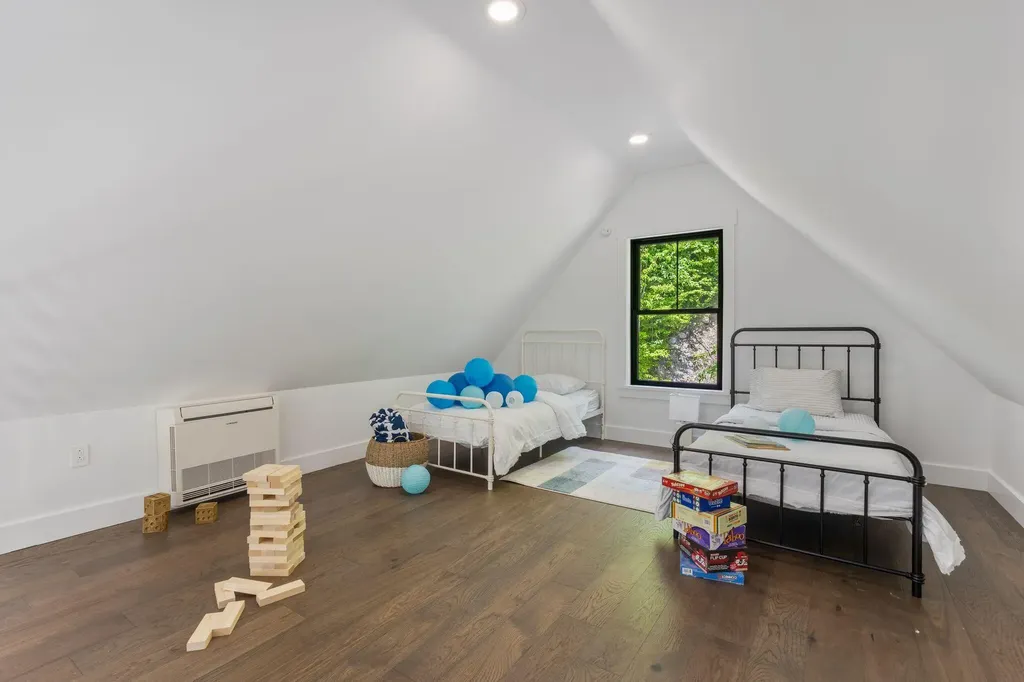 37/39 Mammoth Lane Newry ME 04261