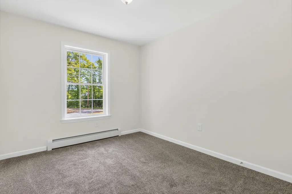 47 Evergreen Drive Boothbay ME 04537