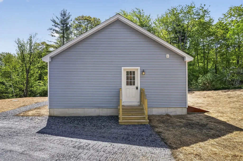 47 Evergreen Drive Boothbay ME 04537