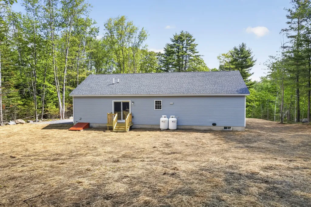 47 Evergreen Drive Boothbay ME 04537