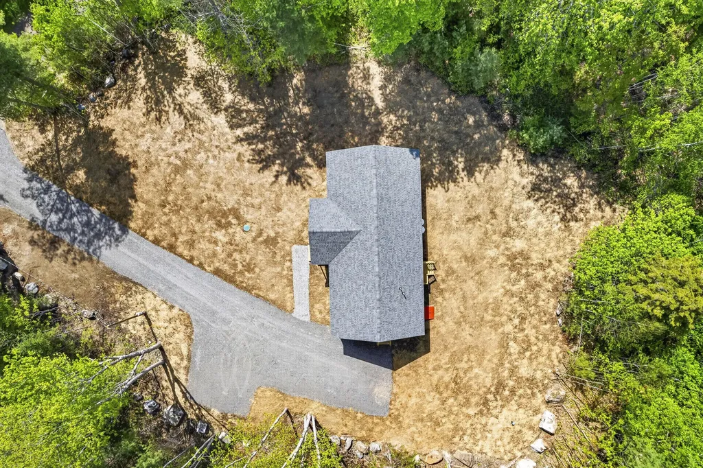47 Evergreen Drive Boothbay ME 04537