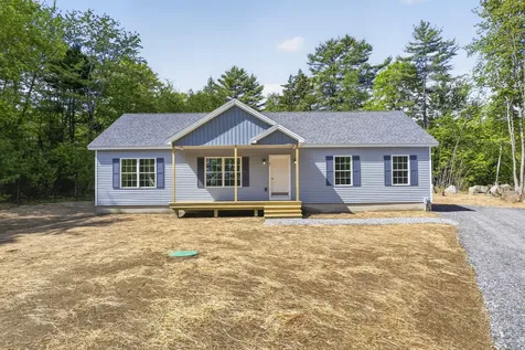 47 Evergreen Drive Boothbay ME 04537