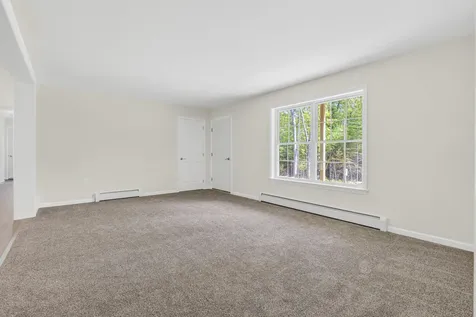 47 Evergreen Drive Boothbay ME 04537