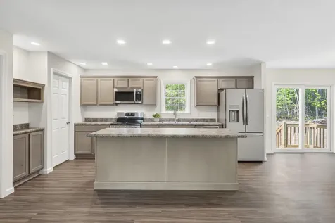 47 Evergreen Drive Boothbay ME 04537