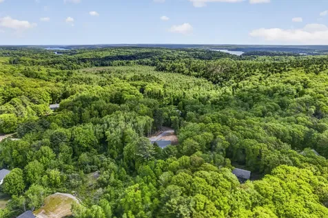 47 Evergreen Drive Boothbay ME 04537