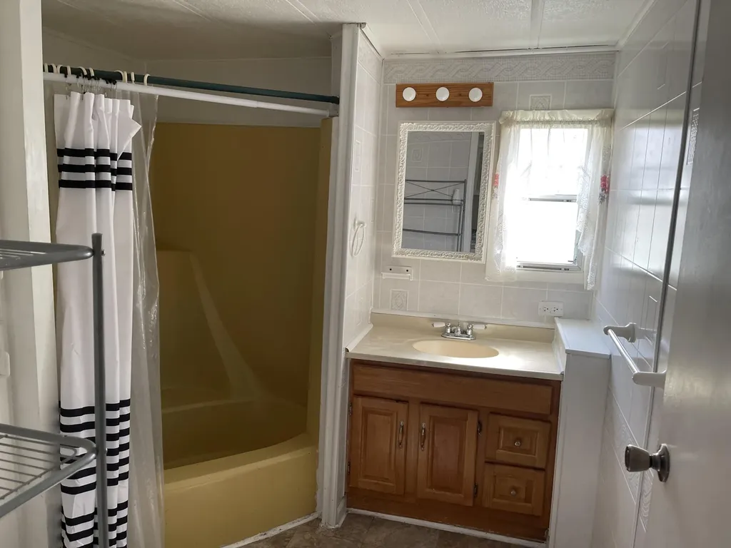 306 Catalina Road Hodgdon ME 04730