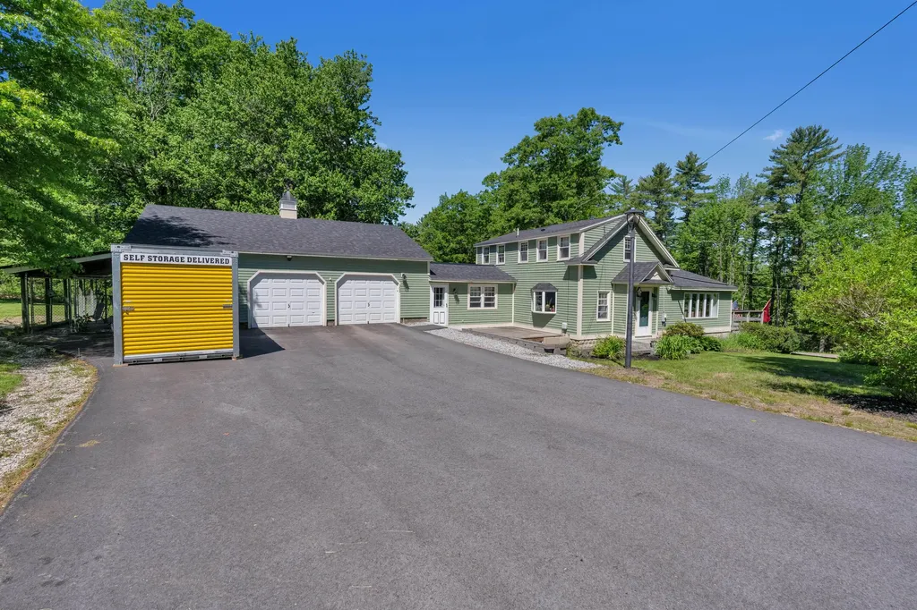 362 Gray Road Falmouth ME 04105