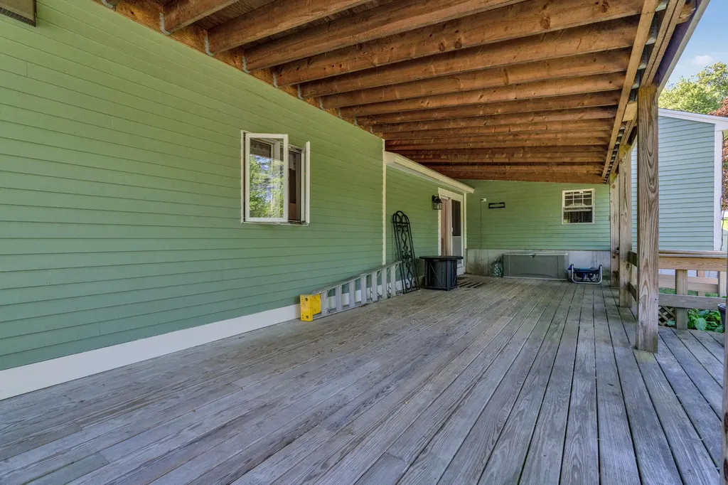 362 Gray Road Falmouth ME 04105