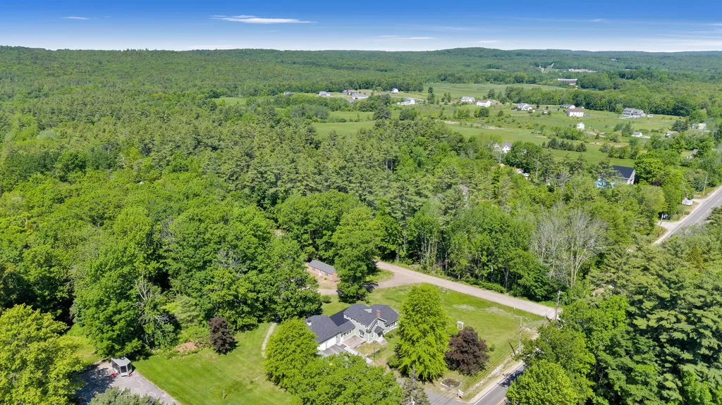 362 Gray Road Falmouth ME 04105
