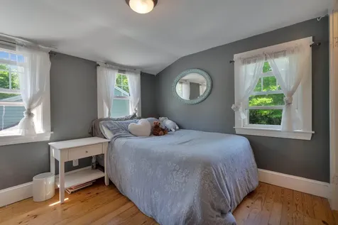 362 Gray Road Falmouth ME 04105