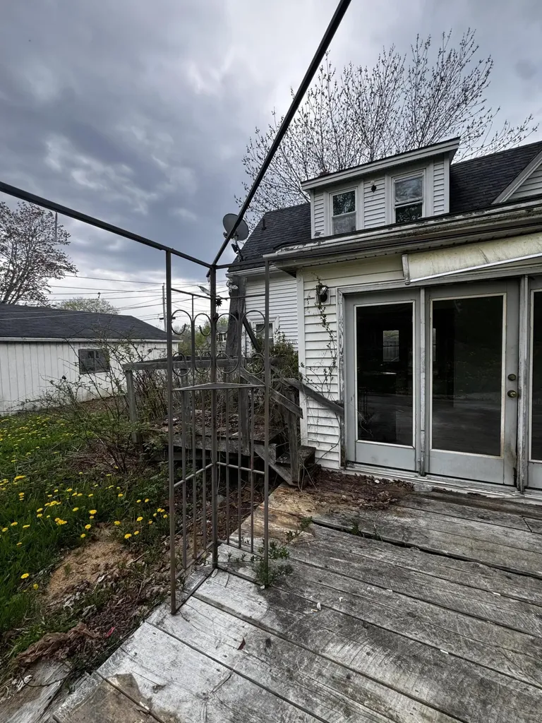45 Pine Street Bucksport ME 04416