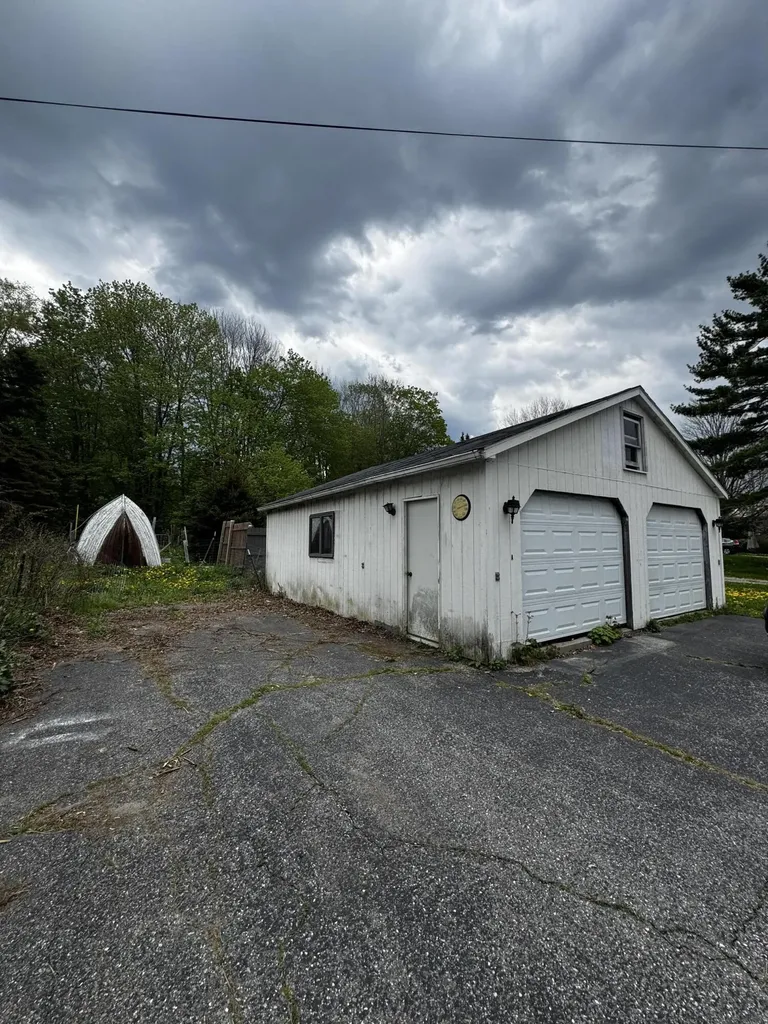 45 Pine Street Bucksport ME 04416