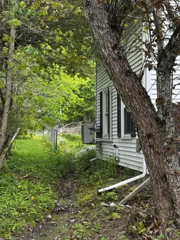 45 Pine Street Bucksport ME 04416