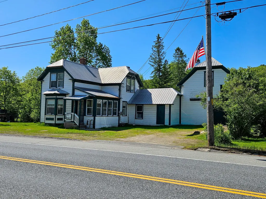 946 Us Route 2 W Dixfield ME 04224