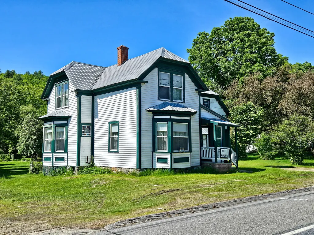 946 Us Route 2 W Dixfield ME 04224