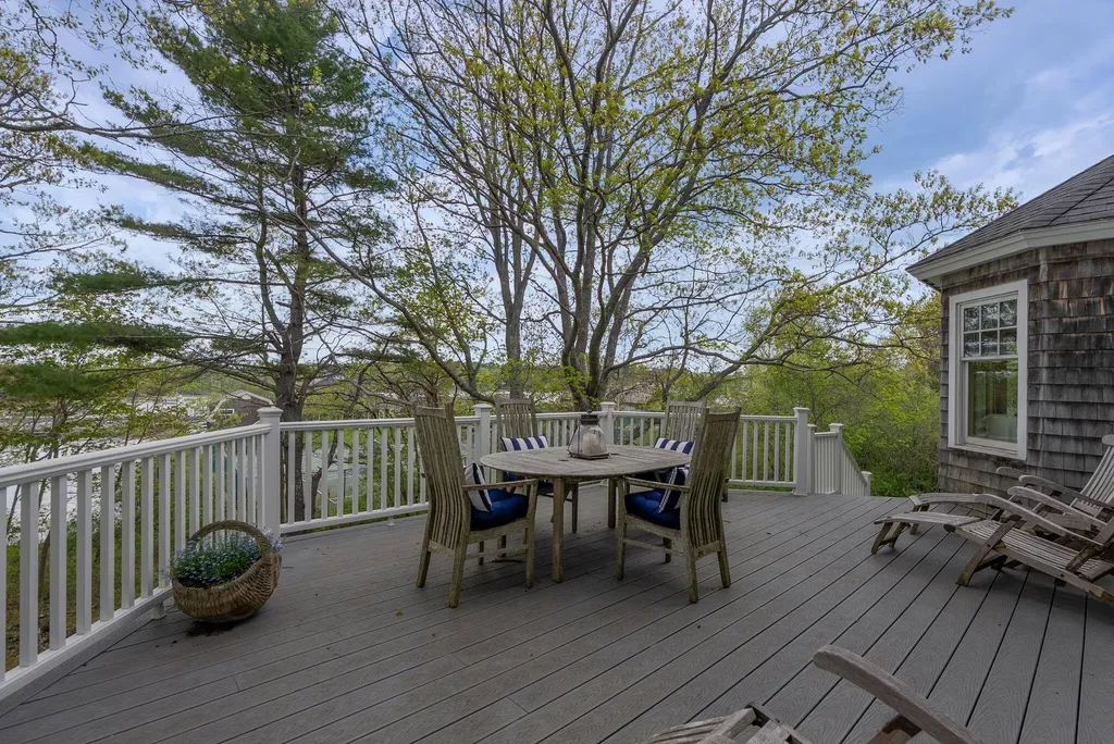 53 S Main Street Kennebunkport ME 04046