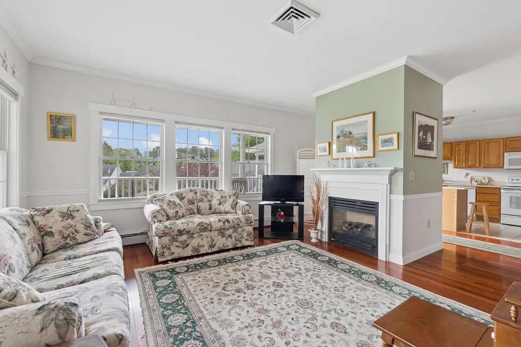 106 Farragut Way Kennebunk ME 04043