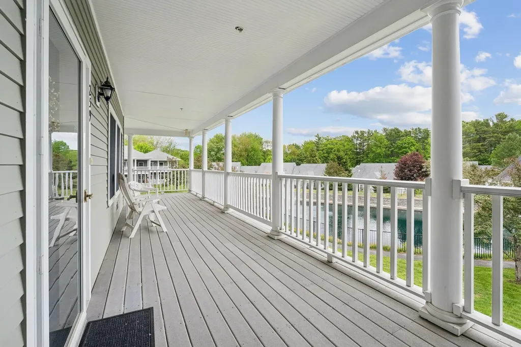 106 Farragut Way Kennebunk ME 04043