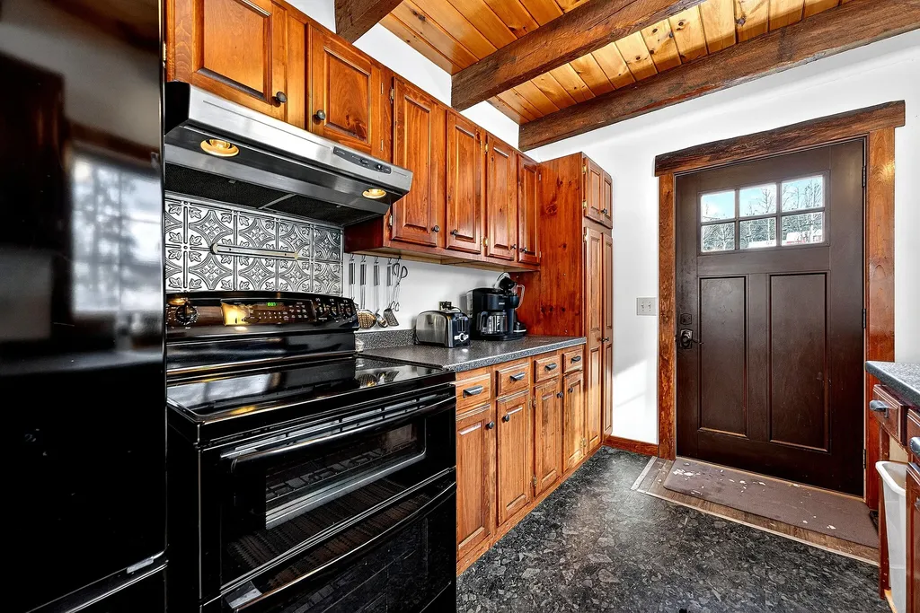 5 Lyons Lane Rangeley ME 04970
