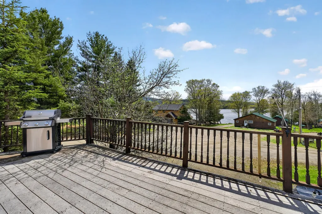 5 Lyons Lane Rangeley ME 04970
