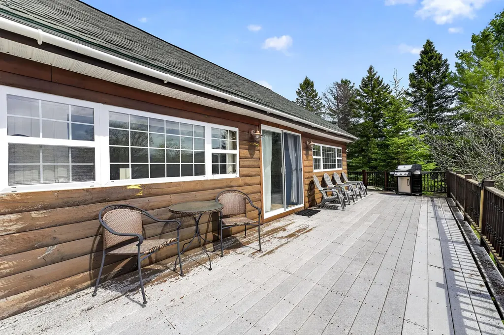 5 Lyons Lane Rangeley ME 04970