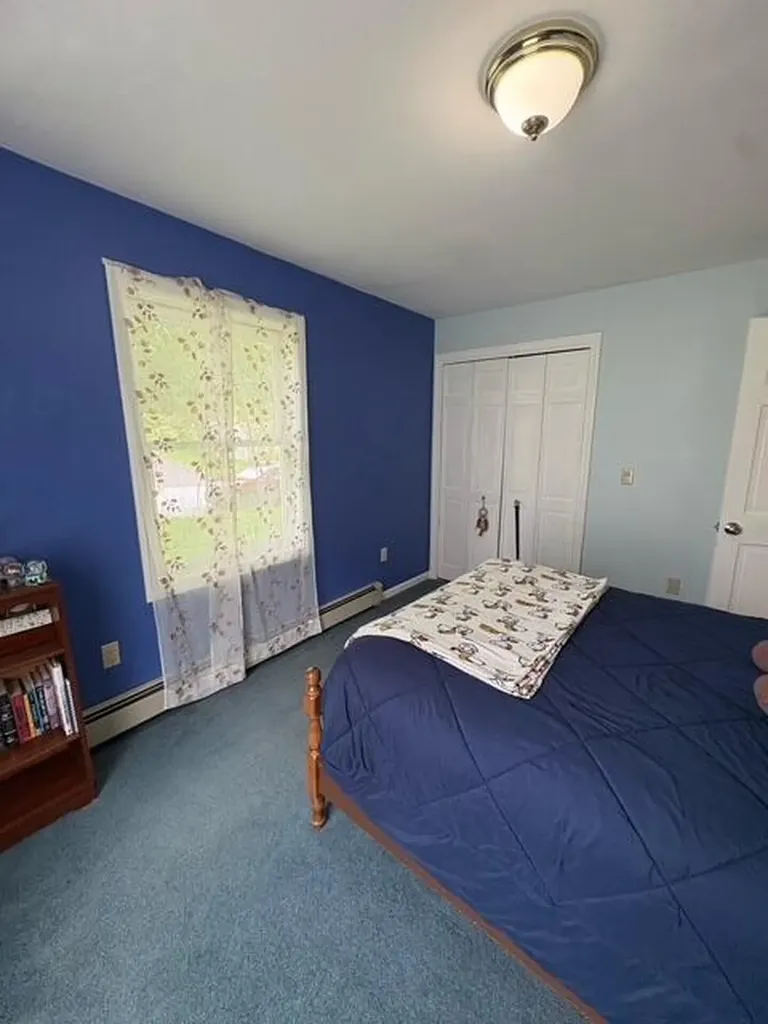 14 Kensington Terrace Lewiston ME 04240