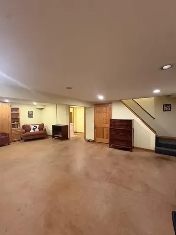 14 Kensington Terrace Lewiston ME 04240